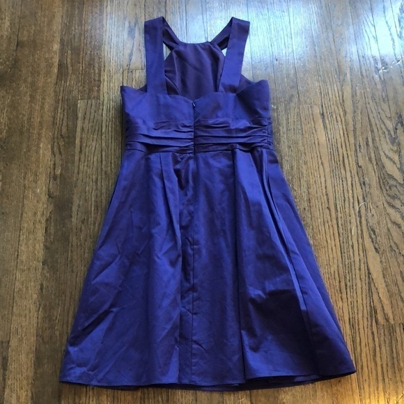 David's Bridal Empire Waist Twist Halter Neck Sleeveless Formal Dress - Picture 5 of 6